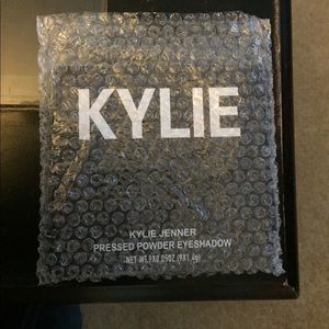 9 color eye shadow kit Purple Palette